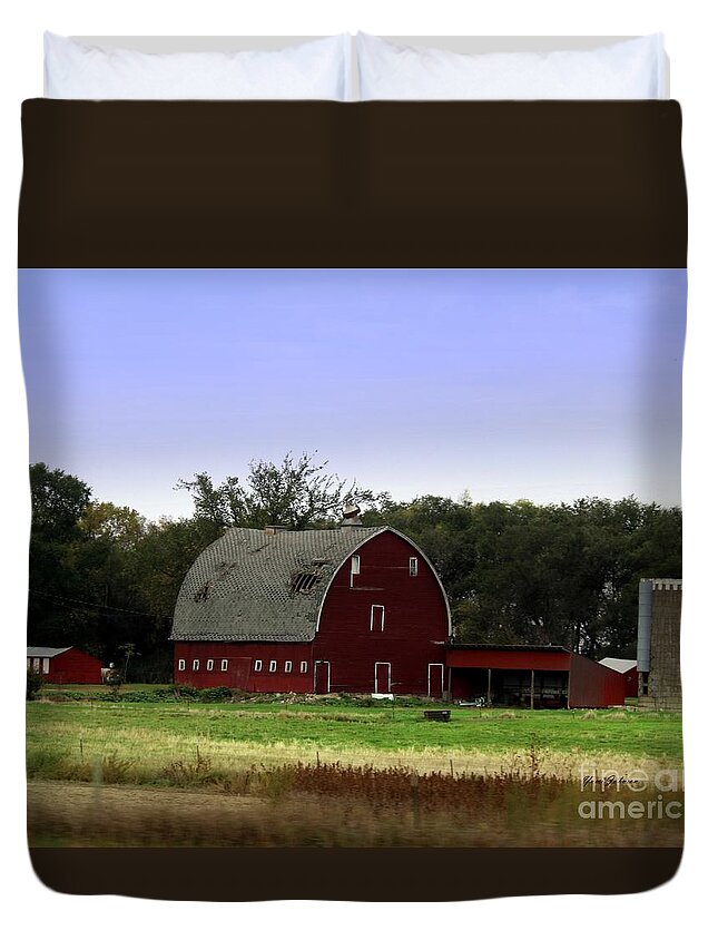 Barns Duvet Cover featuring the photograph Rural SD Red Barn by Yumi Johnson