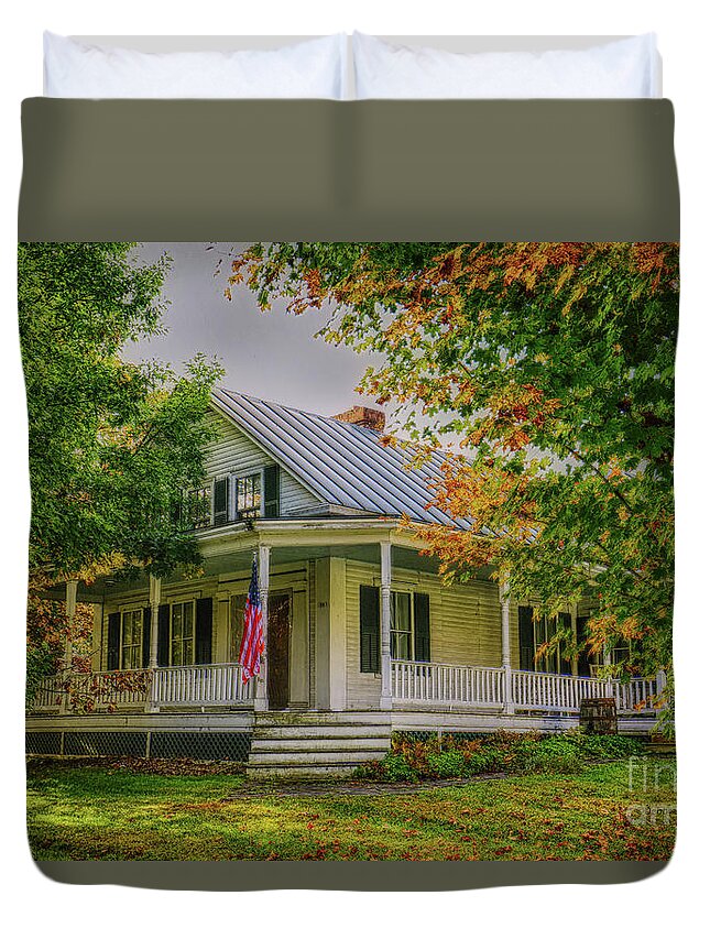 Vermont Duvet Cover featuring the photograph Rural Vermont Farm House by Deborah Benoit