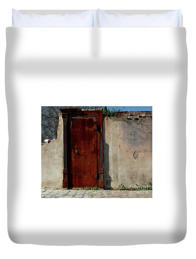 Doors Duvet Cover featuring the photograph Rustic Ruin by Lori Mellen-Pagliaro