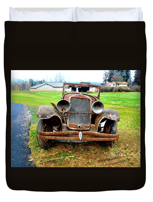 Autos Duvet Cover featuring the photograph Rusty Antique Auto 2 by A L Sadie Reneau