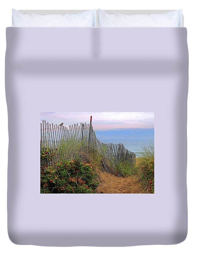 Salisbury Beach Duvet Cover featuring the photograph Salisbury Beach by Jeff Heimlich
