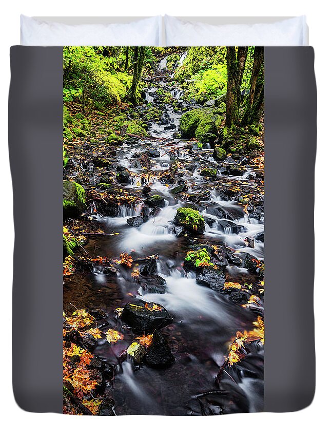 Salvation Creek Duvet Cover featuring the photograph Salvation Creek in Columbia River Gorge by Vishwanath Bhat