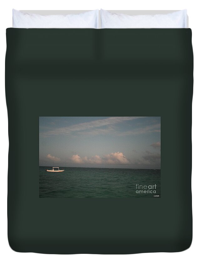 #peurtomorelos Duvet Cover featuring the photograph Sea of Solitude by Jacquelinemari