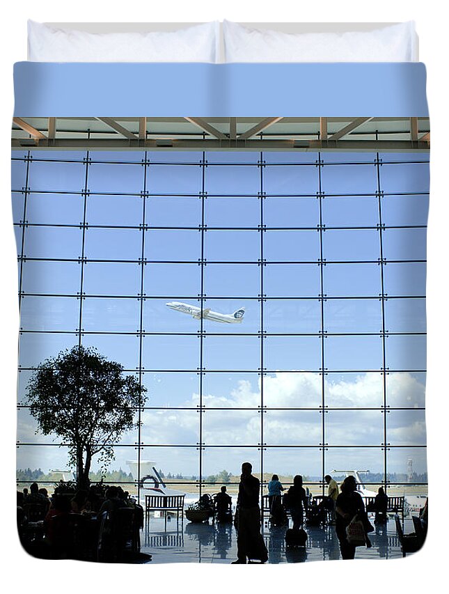 Aircraft Duvet Cover featuring the photograph SEATAC airport K088 by Yoshiki Nakamura