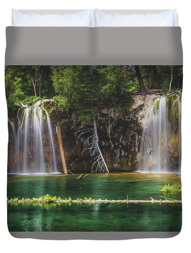 Beauty In Nature Duvet Cover featuring the photograph Serene Hanging Lake Waterfalls by Andy Konieczny