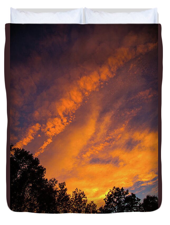 Clouds Of Fire Duvet Cover featuring the photograph Setting Sun Aflame by Karol Livote