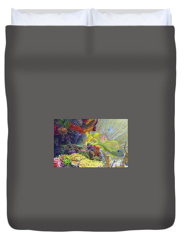 Underwater Duvet Cover featuring the photograph Shades Of Gold by Daryl Duda
