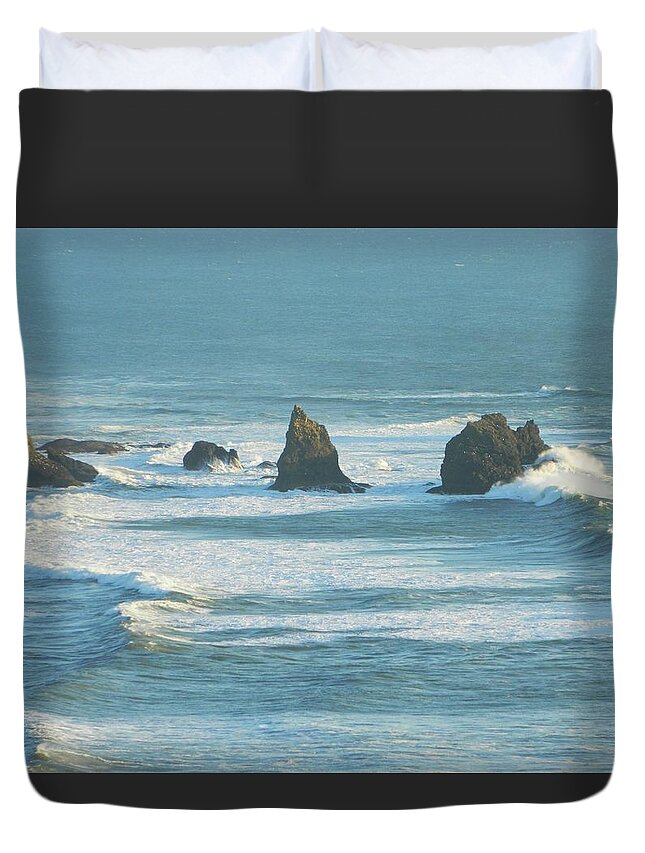 Oregon Duvet Cover featuring the photograph Shadowed Waves by Gallery Of Hope 