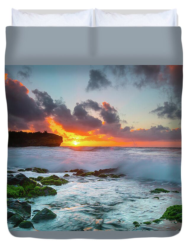 Sam Amato Photography Duvet Cover featuring the photograph Shipwreck Beach Kauai Sunrise by Sam Amato