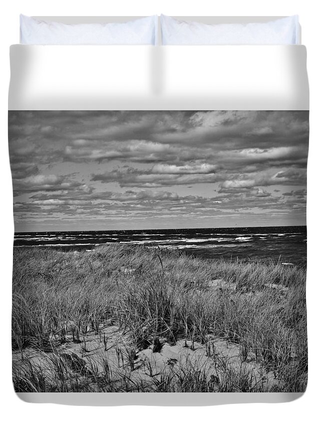 Dune Shack Duvet Cover featuring the photograph Shore Horizon by Marisa Geraghty Photography