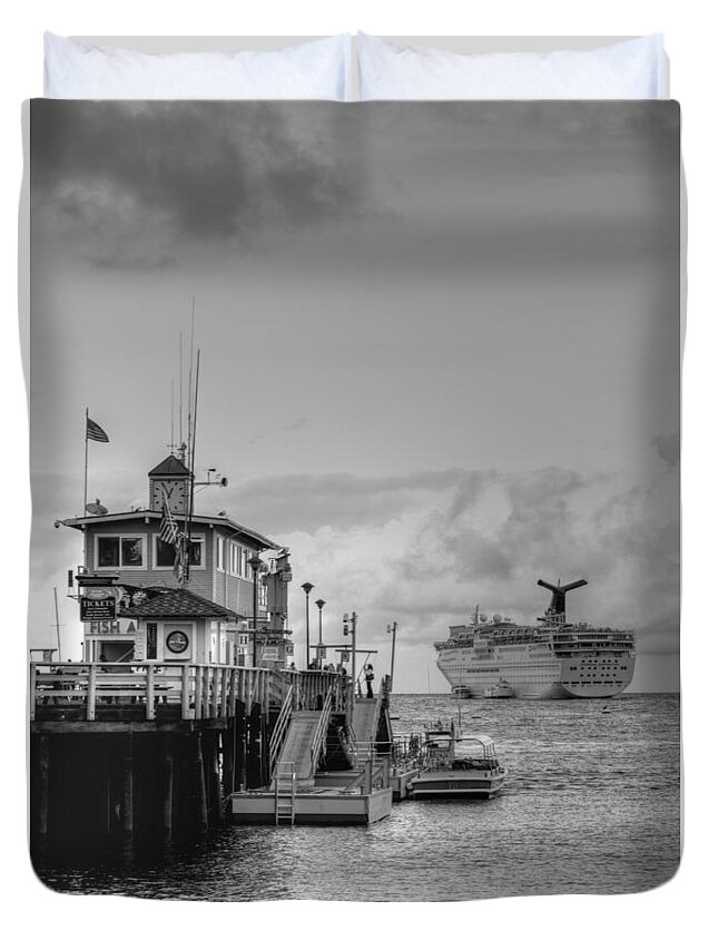 Catalina Island Duvet Cover featuring the photograph Shore to Ship by Bill Hamilton