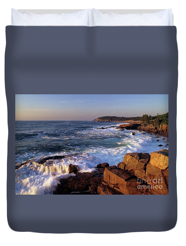 Acadia Duvet Cover featuring the photograph Shoreline at Acadia National Park, Maine by Kevin Shields