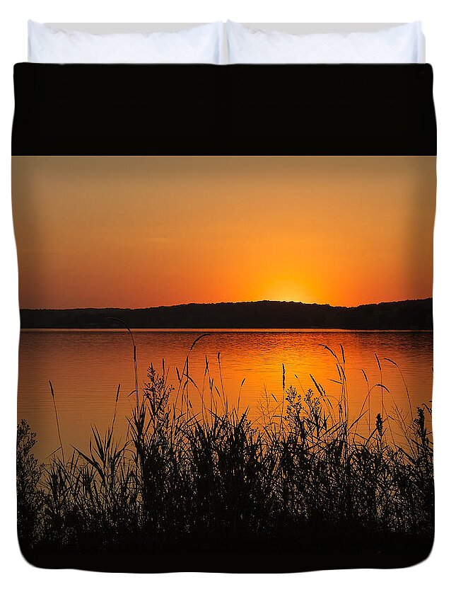 Sunset Duvet Cover featuring the photograph Silent Sunset by Penny Meyers
