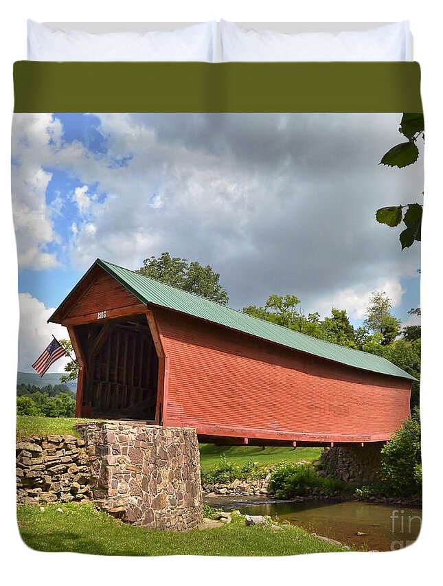 Sinking Creek Covered Bridge Giles County Virginia Duvet Cover featuring the photograph Sinking Creek Covered Bridge - Giles County Virginia by Kerri Farley
