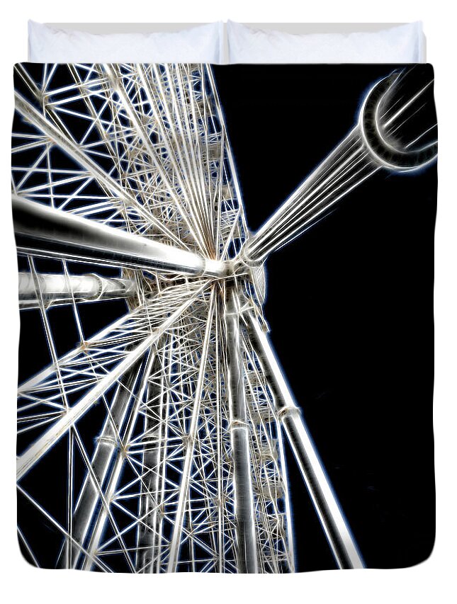 Sky Wheel Duvet Cover featuring the photograph Sky Wheel Aglow by Lorraine Baum