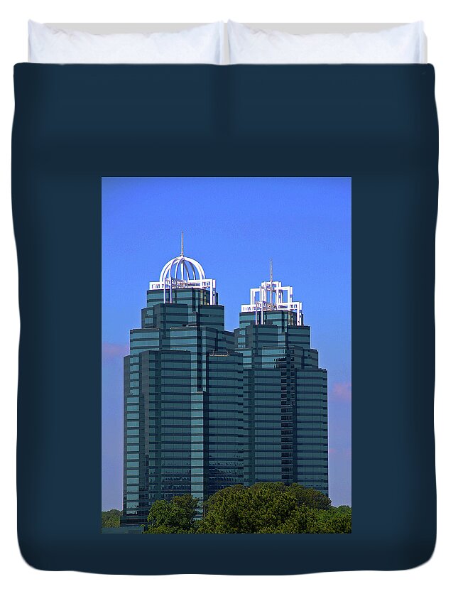 Skyscrapers Duvet Cover featuring the photograph Skyscrapers - Atlanta, Ga., USA by Richard Krebs