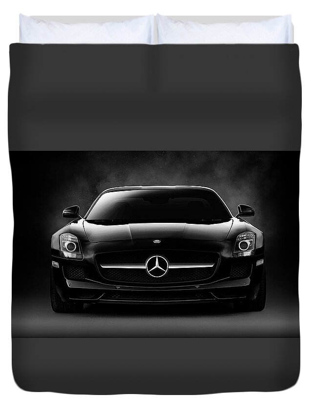 Mercedes Duvet Cover featuring the digital art Mercedes-Benz SLS AMG roadster by Douglas Pittman