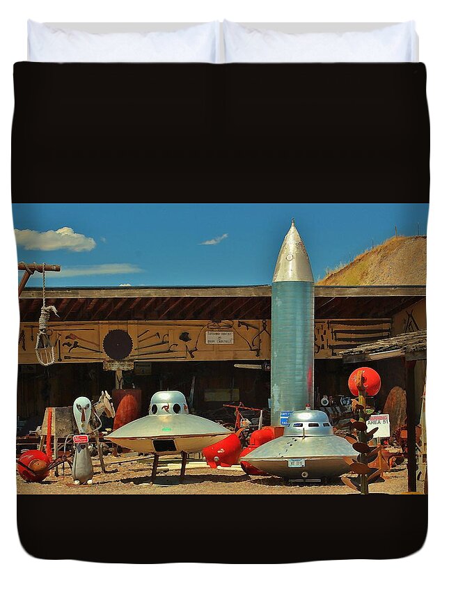  Miracle Of America Museum Duvet Cover featuring the photograph Smithsonian of the West by William Rockwell