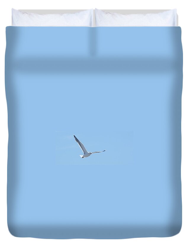 Seagull Duvet Cover featuring the photograph Soaring by Steven Natanson