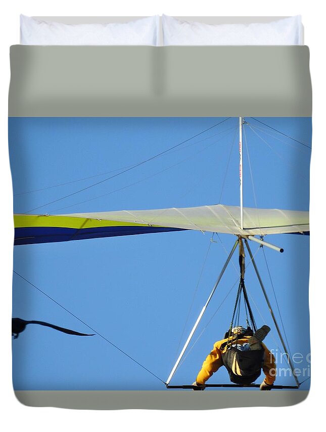  Hang Gliding-hang-glider-gliding-sport Duvet Cover featuring the photograph Soaring Together by Scott Cameron