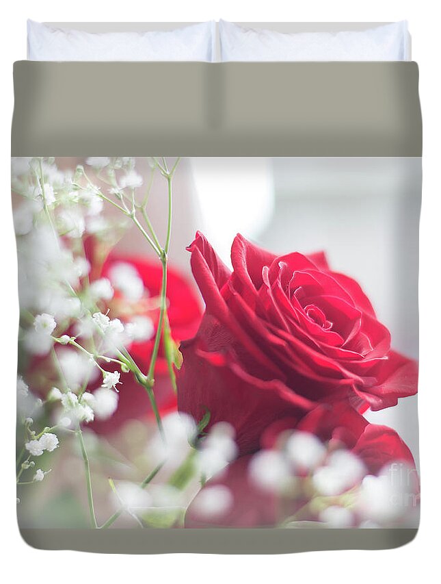 Cheryl Baxter Photography Duvet Cover featuring the photograph Soft, Romantic, Red Rose by Cheryl Baxter