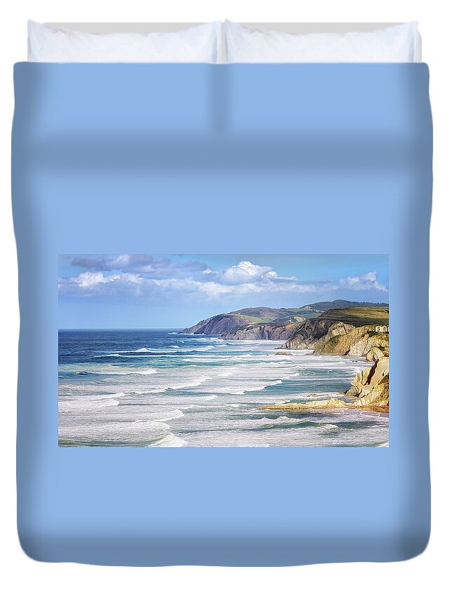Sea Duvet Cover featuring the photograph Sopelana by Mikel Martinez de Osaba