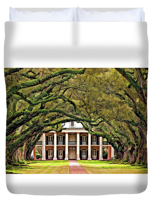 Oak Alley Plantation Duvet Cover featuring the photograph Southern Class painted by Steve Harrington