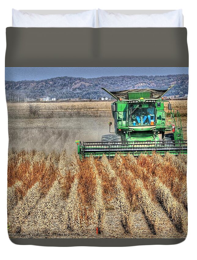 Iowa Duvet Cover featuring the photograph Soybean Harvest Fremont County Iowa by J Laughlin