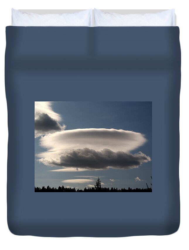 Nature Duvet Cover featuring the photograph Spacecloud by Ben Upham III