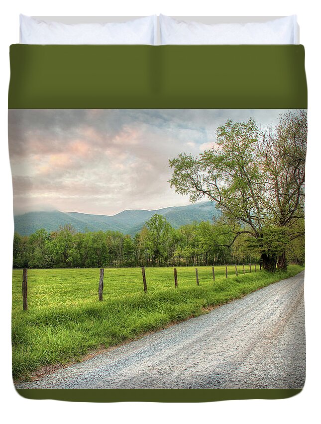 Smoky Mountains Duvet Cover featuring the photograph Sparks Lane Sunrise by Nancy Dunivin