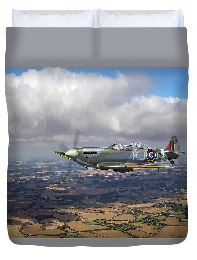 Boultbee Flight Academy Duvet Cover featuring the photograph Spitfire TR 9 SM520 by Gary Eason