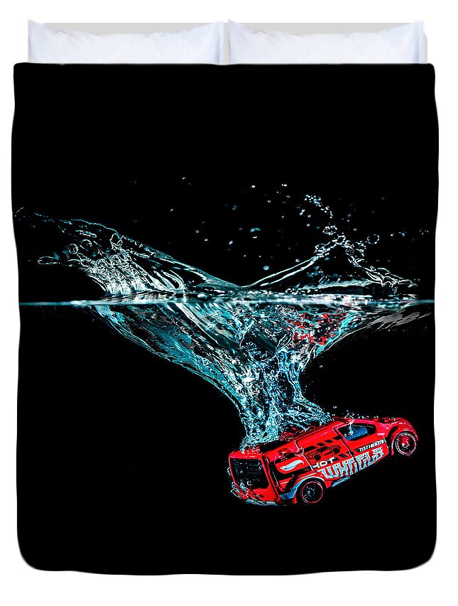 Water Duvet Cover featuring the photograph Splash Down by Nick Bywater