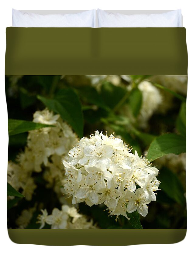 Flower Duvet Cover featuring the photograph Spring Focus by Joseph Desiderio