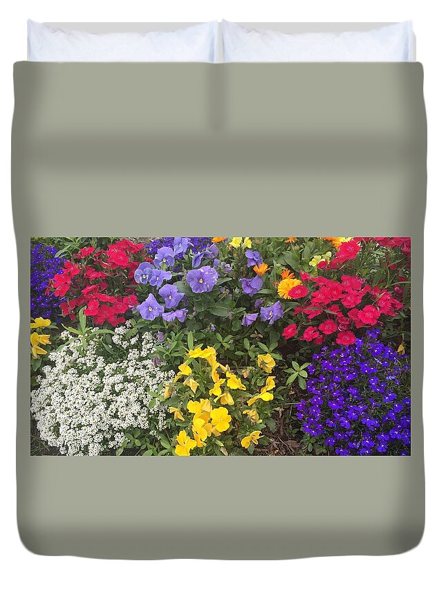 Landscape Duvet Cover featuring the photograph Spring in My Step by Etta Harris