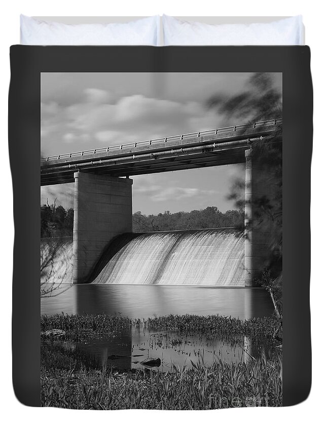 Dam Duvet Cover featuring the photograph Springfield Lake Dam Grayscale by Jennifer White