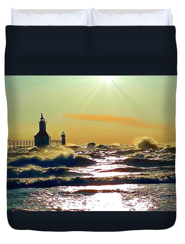 St Joseph Lighthouse Duvet Cover featuring the photograph St Joseph Lighthouses by Michael Rucker