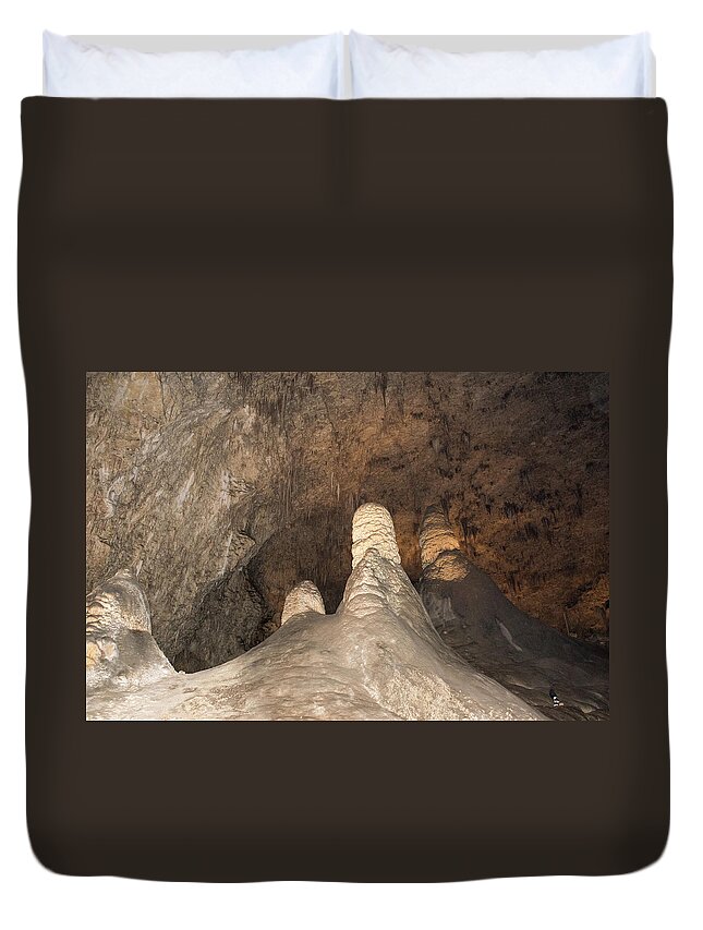 Carlsbad Cavern Nm Duvet Cover featuring the photograph Stalagmite View 2 by James Gay