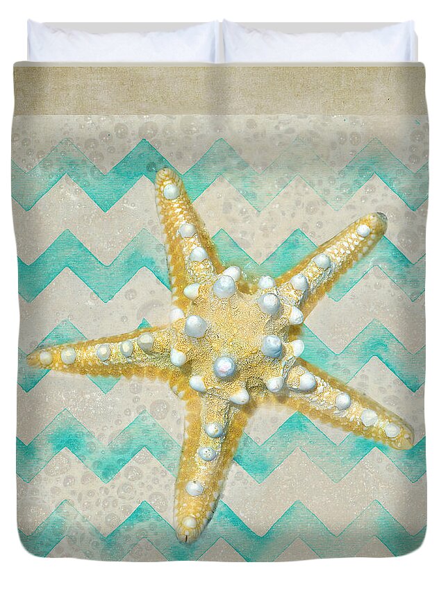 Knobby Starfish Duvet Cover featuring the photograph Starfish In Modern Waves by Sandi OReilly