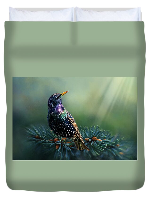 Bird Duvet Cover featuring the photograph Starling by Cathy Kovarik