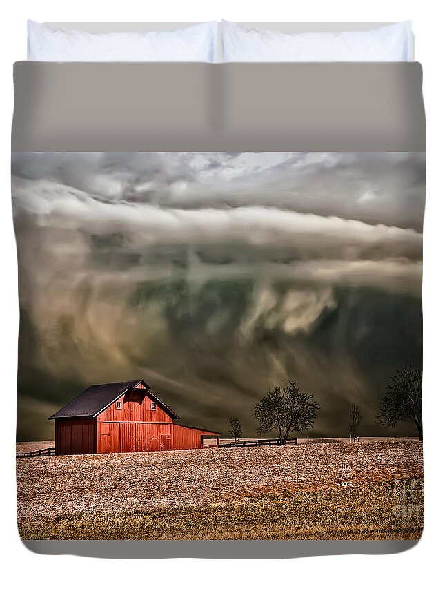 Storm Duvet Cover featuring the photograph Storm's Coming by Lois Bryan
