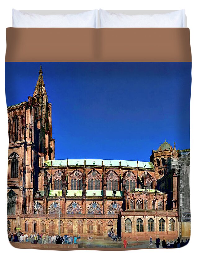 France Duvet Cover featuring the photograph Strasbourg Catheral by Alan Toepfer