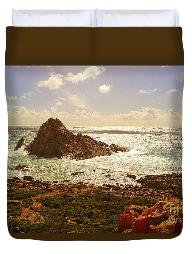 Sugarloaf Rock Duvet Cover featuring the photograph Sugarloaf Rock VIII by Cassandra Buckley