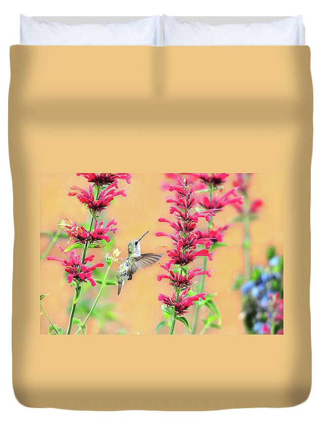 Hummingbirds Duvet Cover featuring the photograph Summer Hummer in Red by Lynn Bauer