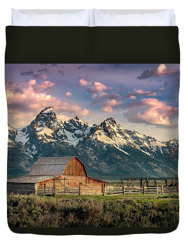 Wyoming Duvet Cover featuring the photograph Sunrise in north Moulton Barn by Michael Ash