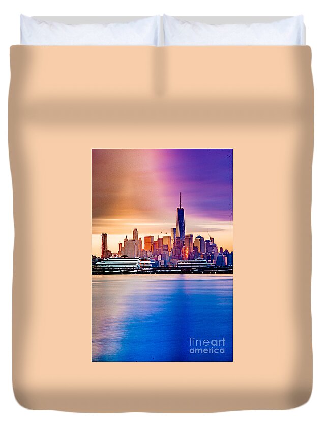 Sunrise Duvet Cover featuring the photograph Sunrise on Freedom by Jim DeLillo