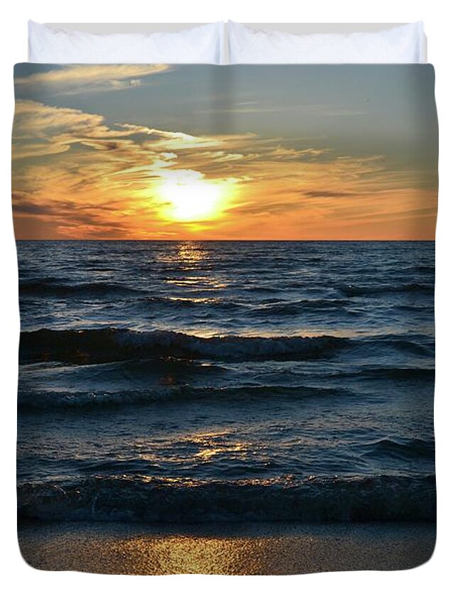 Abstract Duvet Cover featuring the photograph Sunset At Wasaga Beach June 21-2017 by Lyle Crump