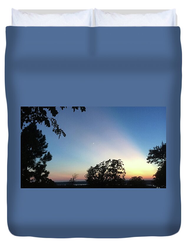 Sunset Duvet Cover featuring the photograph Sunset in Paradise by Susan Grunin