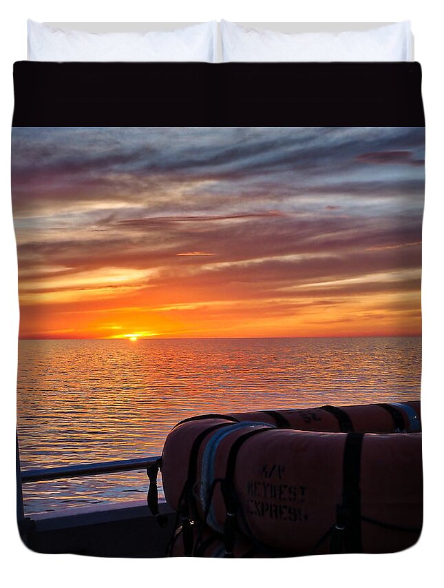 Sunset Duvet Cover featuring the photograph Sunset in the Gulf by Farol Tomson