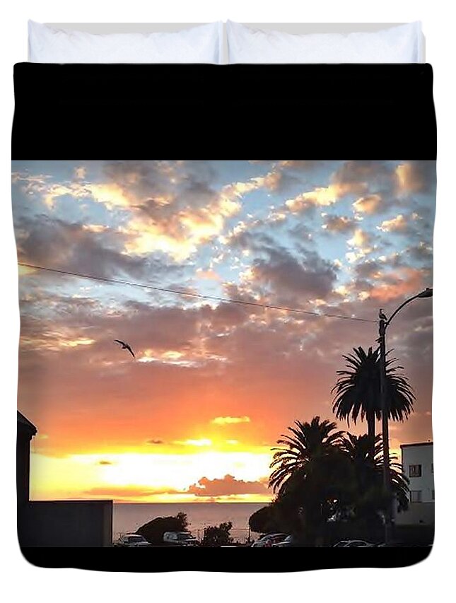 Laguna Beach Duvet Cover featuring the photograph Sunset Laguna Oct 2015 by Dan Twyman