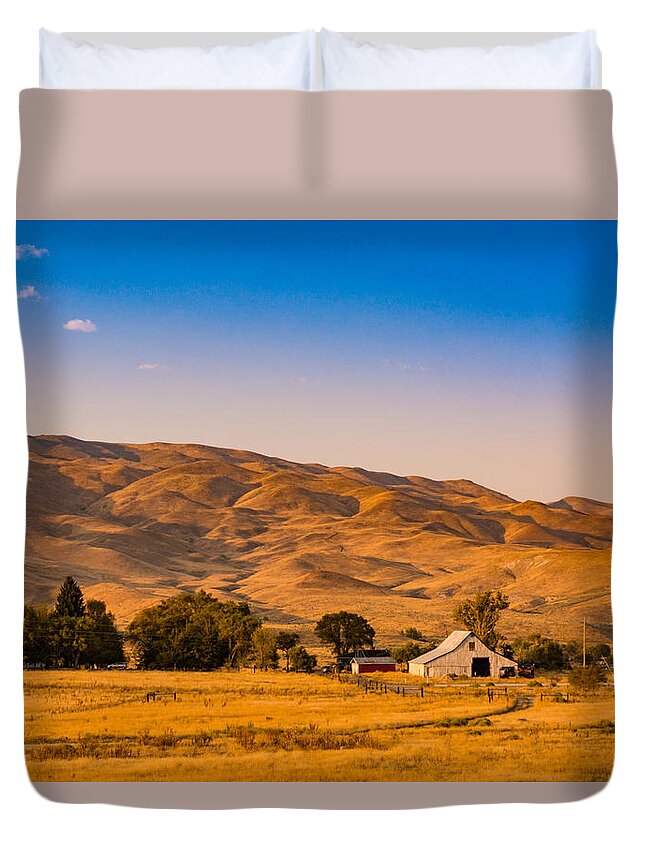 Farm Duvet Cover featuring the photograph Sunset on the Farm by Paul LeSage